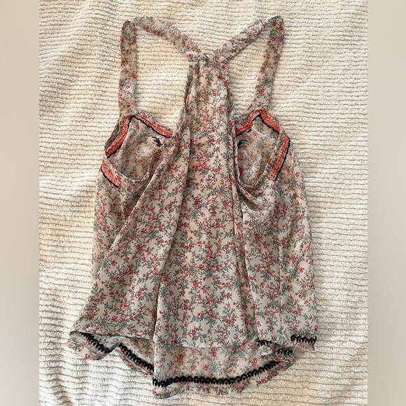Silky thin tank top with floral pattern and embroidery - Picture 3 of 5